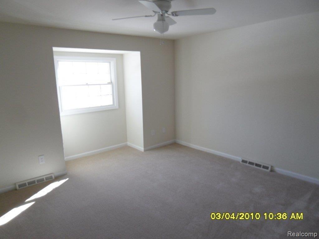 50329 Sass Road New Baltimore, MI 48047 - Photo 12 of 14 bed 3