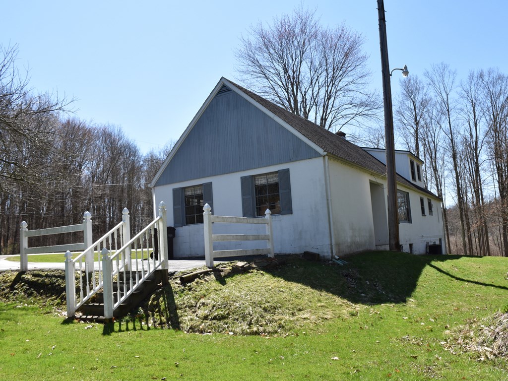 16762 Harmonsburg Road Meadville, PA 16335 - Photo 3 of 17