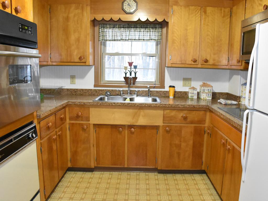 16762 Harmonsburg Road Meadville, PA 16335 - Photo 9 of 17