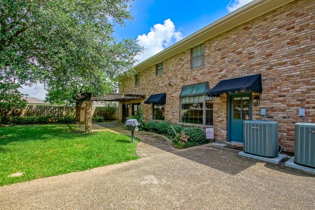 8808 Chretien Point Place River Ridge, LA 70123 - Photo 29 of 33