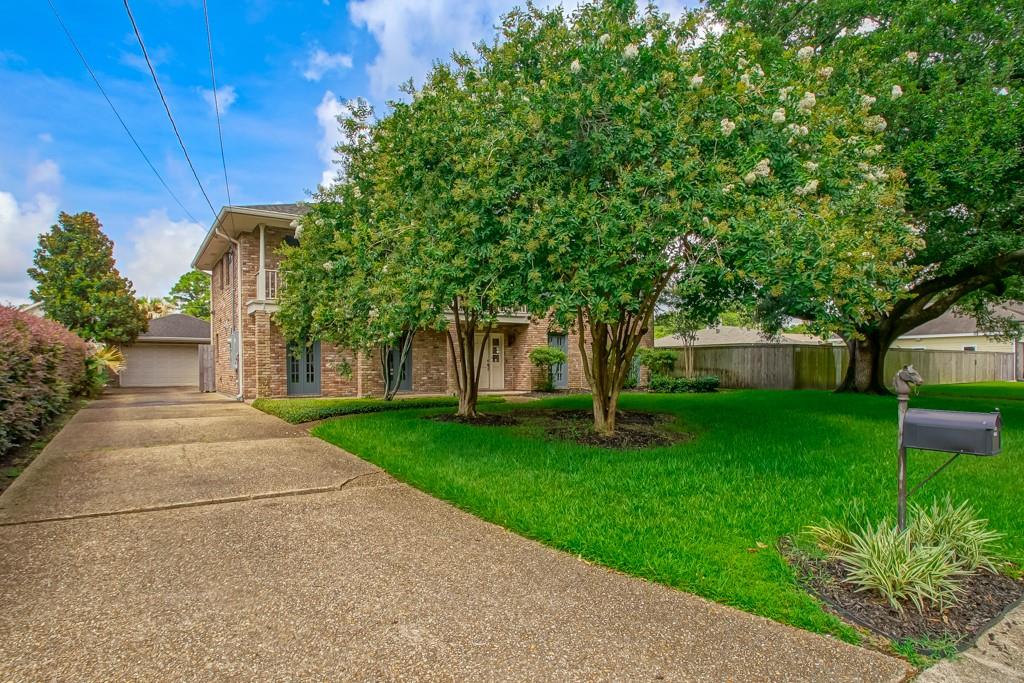 8808 Chretien Point Place River Ridge, LA 70123 - Photo 3 of 33