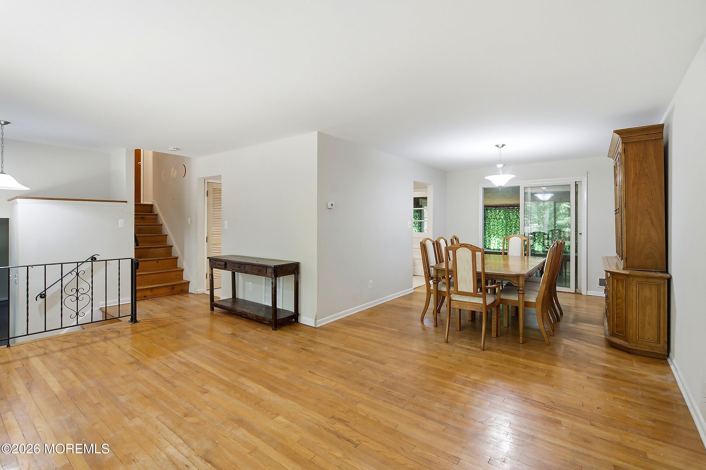 525 Goetz Lane Jackson, NJ 08527 - Photo 8 of 25 09-Living and Dining 1A