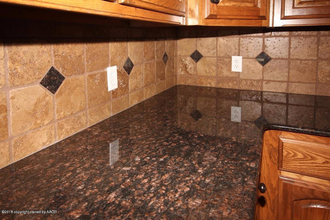 30 Cypress Point Amarillo, TX 79124 - Photo 17 of 46 Kitchen Granite and Backsplash