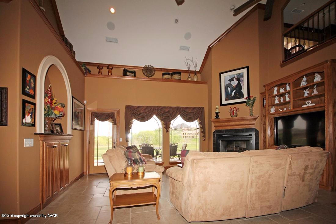 30 Cypress Point Amarillo, TX 79124 - Photo 4 of 46 Living Area