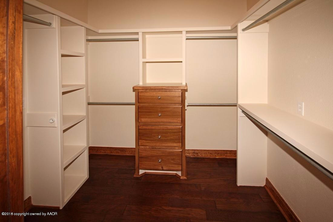 30 Cypress Point Amarillo, TX 79124 - Photo 31 of 46 2nd Master Closet