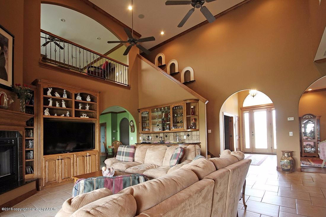 30 Cypress Point Amarillo, TX 79124 - Photo 6 of 46 Living Area