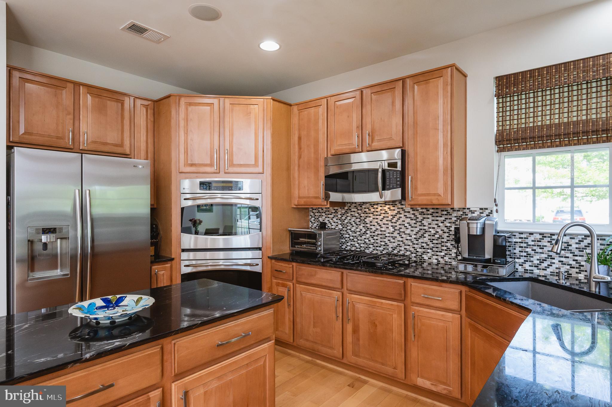 2309 Pomander Road Baltimore, MD 21209 - Photo 3 of 45