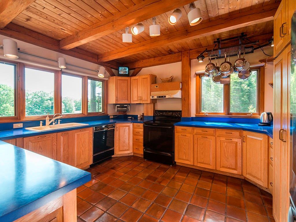 10 Belfield Road Cape Elizabeth, ME 04107 - Photo 13 of 22 Kitchen