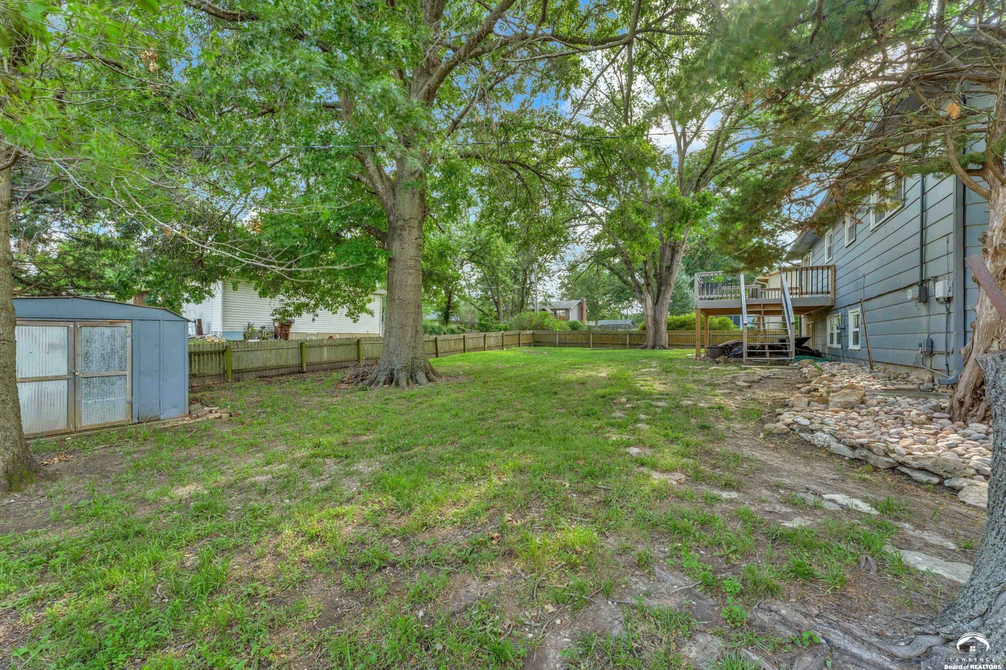 3403 Trail Road Lawrence, KS 66049 - Photo 40 of 51