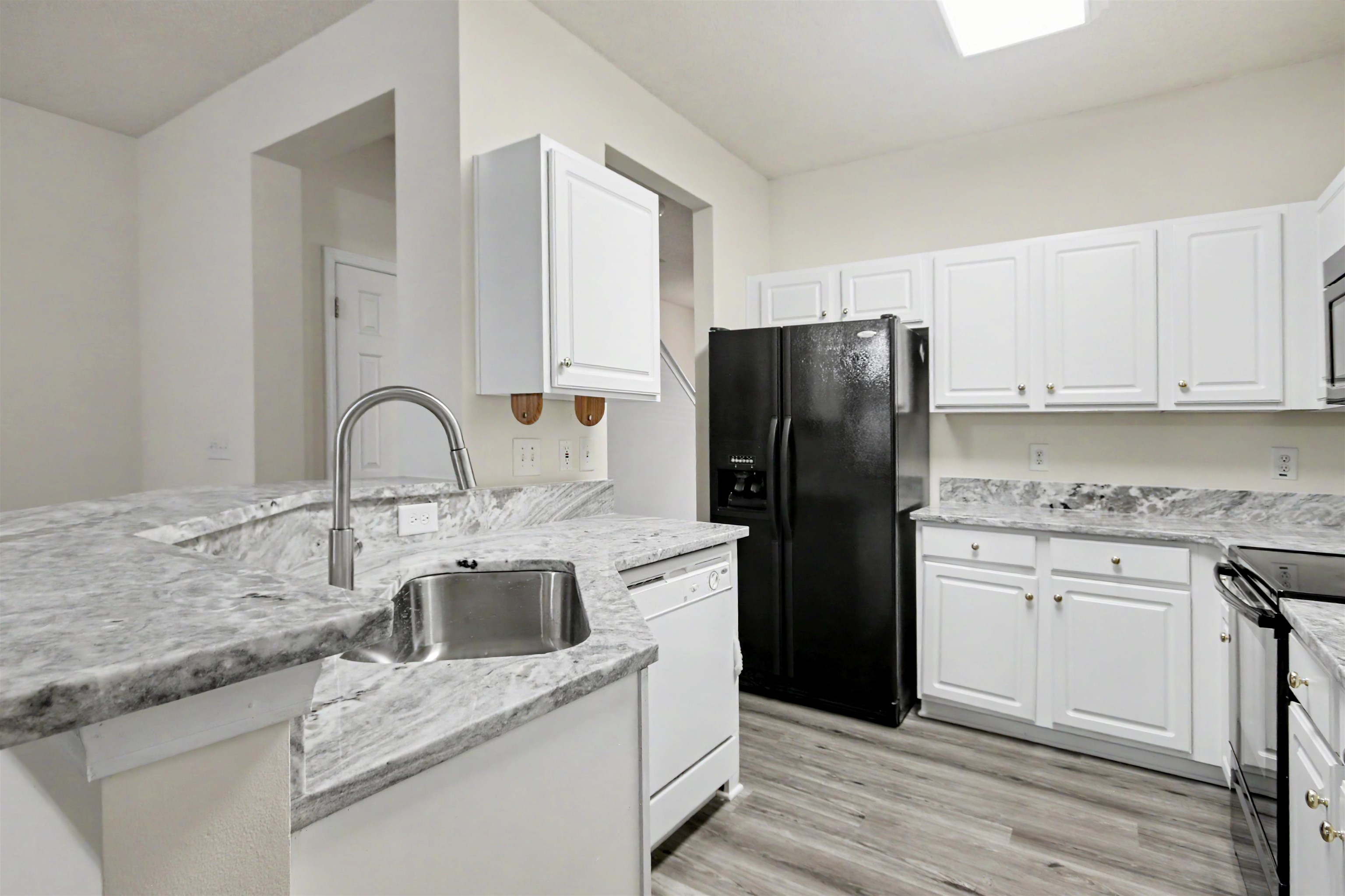 113 Olde Towne Way, Unit 3 Myrtle Beach, SC 29588 - Photo 7 of 38