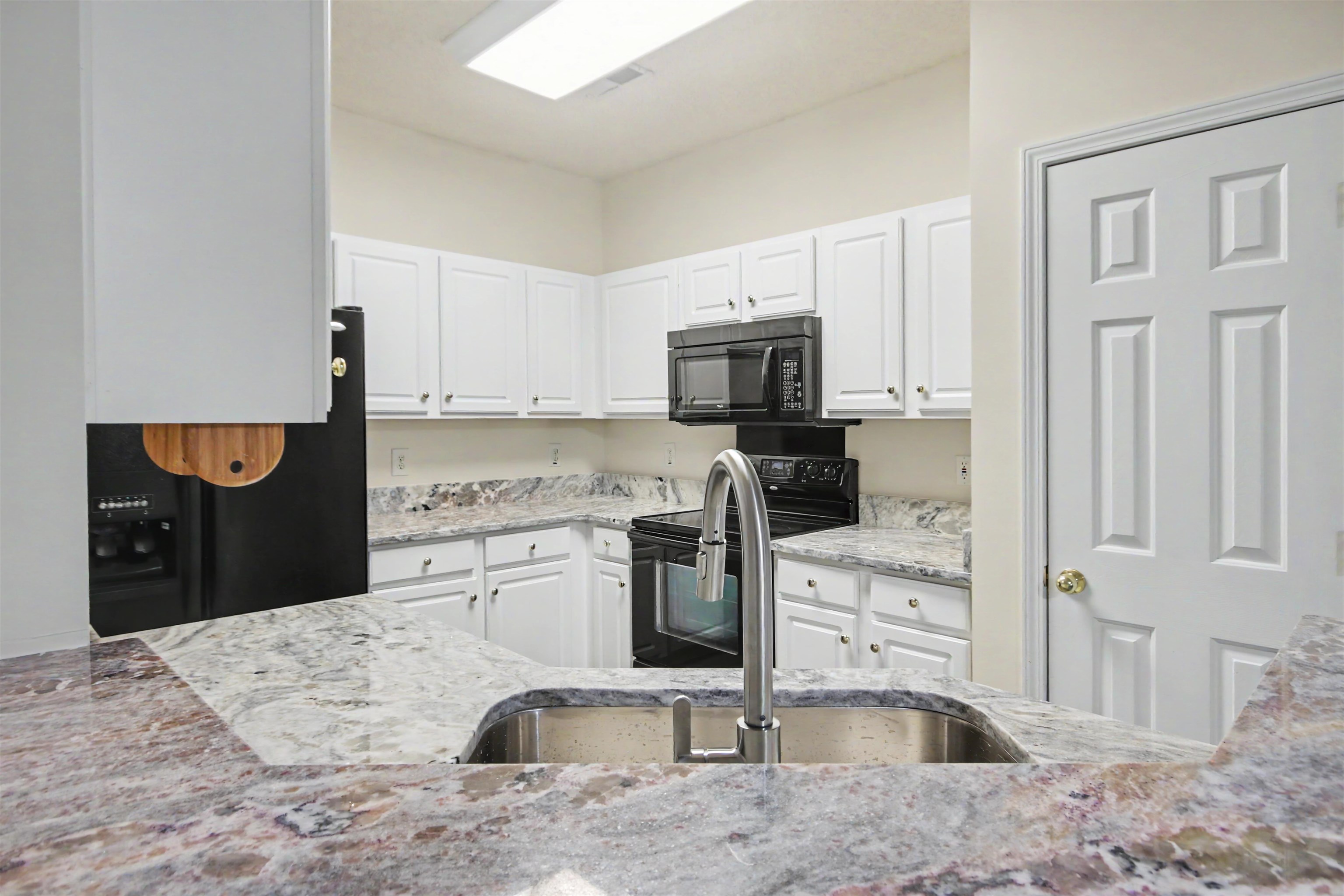 113 Olde Towne Way, Unit 3 Myrtle Beach, SC 29588 - Photo 8 of 38