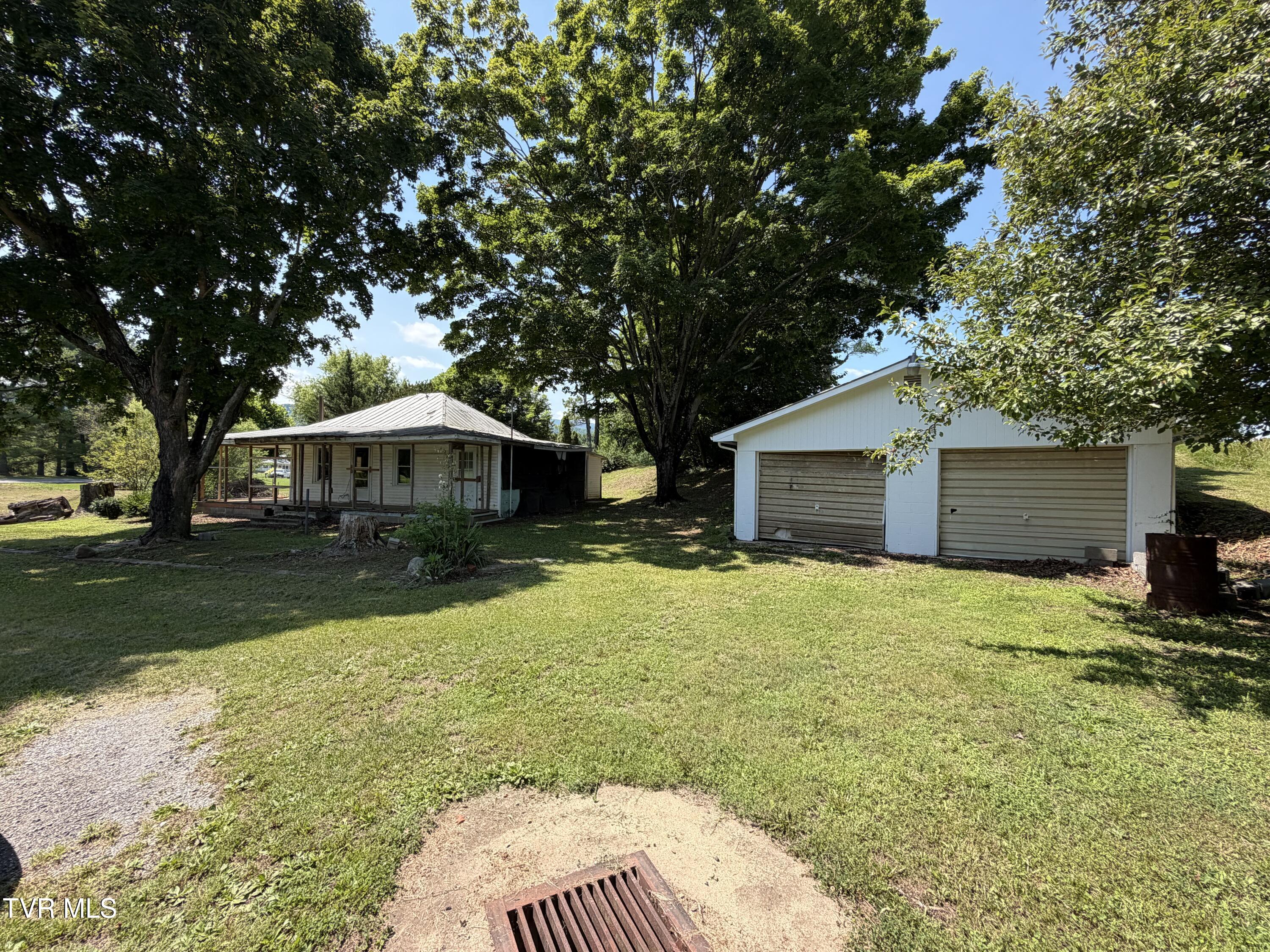 110 Fishpond Road Chuckey, TN 37641 - Photo 1 of 12 IMG_7078