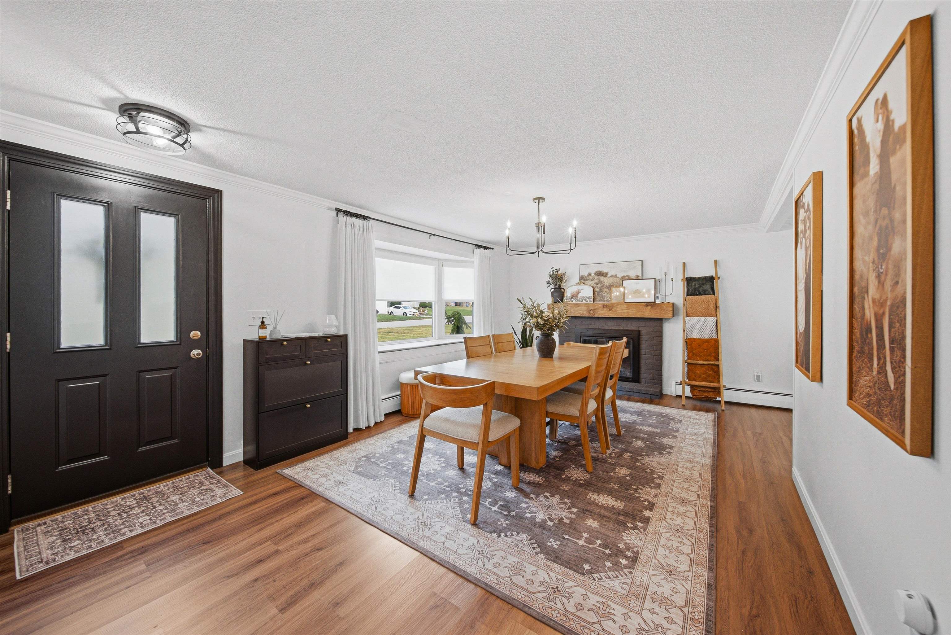 17 Juniper Road Salem, NH 03079 - Photo 3 of 49 Gallery Image 3
