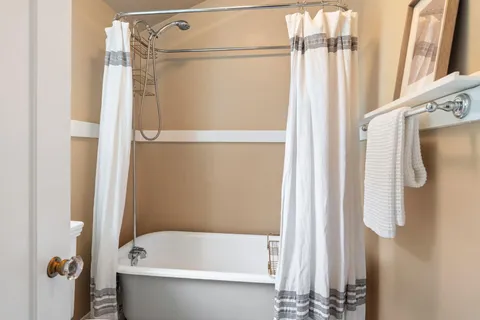 $3,099,000 | 1808 Loma Street, Santa Barbara, CA 93103