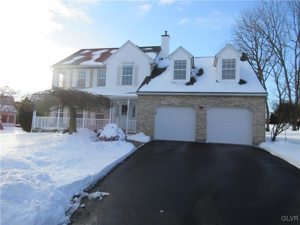936 Merrivale Road Bethlehem, PA 18017 - Photo 3 of 32 Two car garage