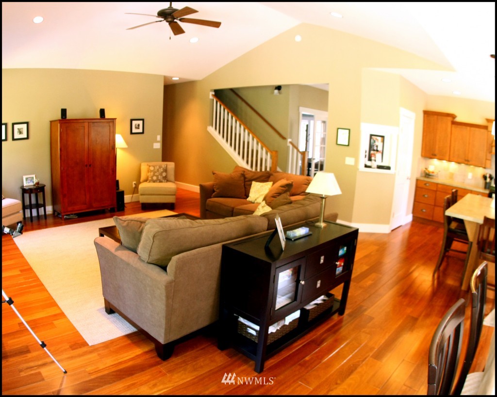 2129 Academy Road Bellingham, WA 98226 - Photo 2 of 15 Gallery Image 2