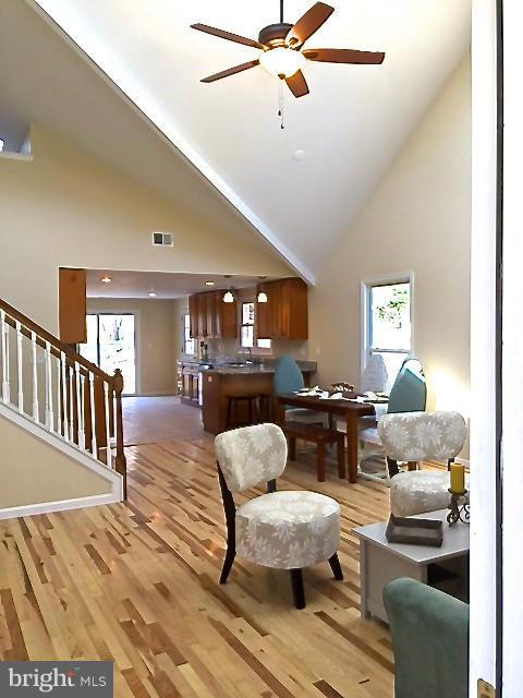 4412 Buffalo Road Mount Airy, MD 21771 - Photo 3 of 27 Interior (General)