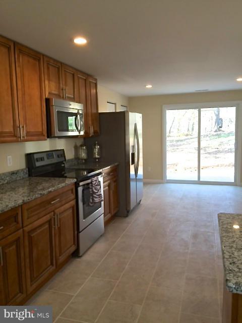 4412 Buffalo Road Mount Airy, MD 21771 - Photo 6 of 27 Kitchen