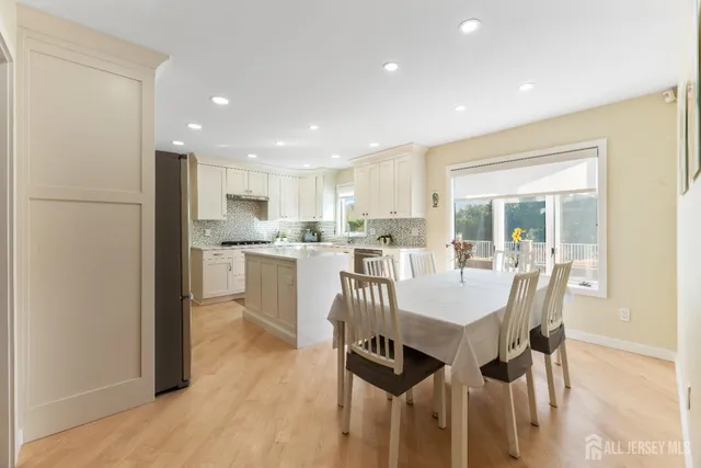 $850,000 | 990 Hoover Drive, North Brunswick, NJ 08902