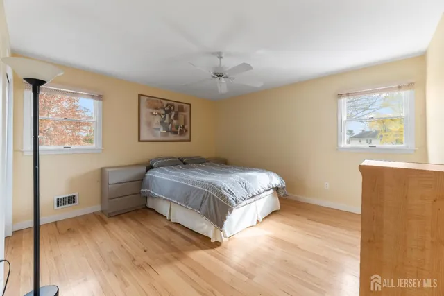 $850,000 | 990 Hoover Drive, North Brunswick, NJ 08902