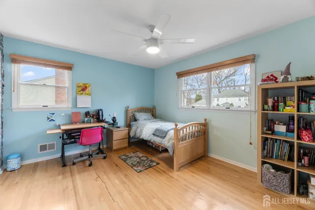 $850,000 | 990 Hoover Drive, North Brunswick, NJ 08902