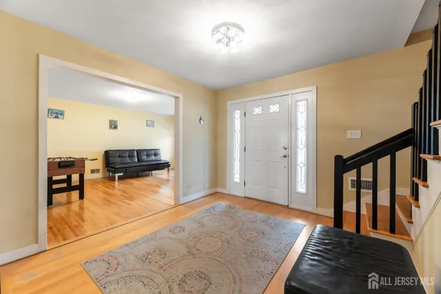 $850,000 | 990 Hoover Drive, North Brunswick, NJ 08902