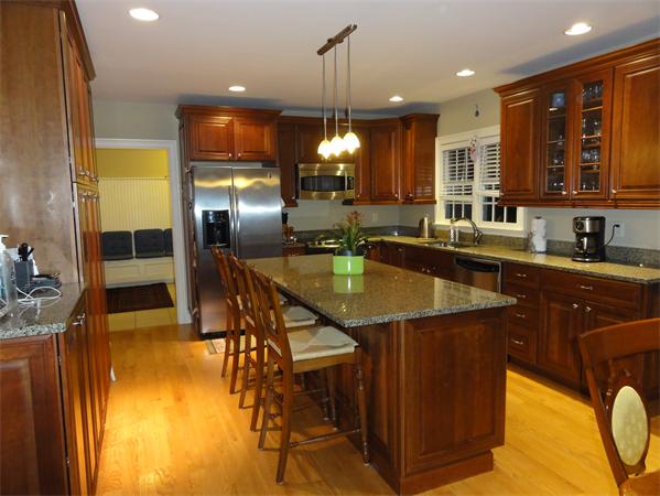 93 MacArthur Road Concord, MA 01742 - Photo 5 of 30 Gallery Image 5