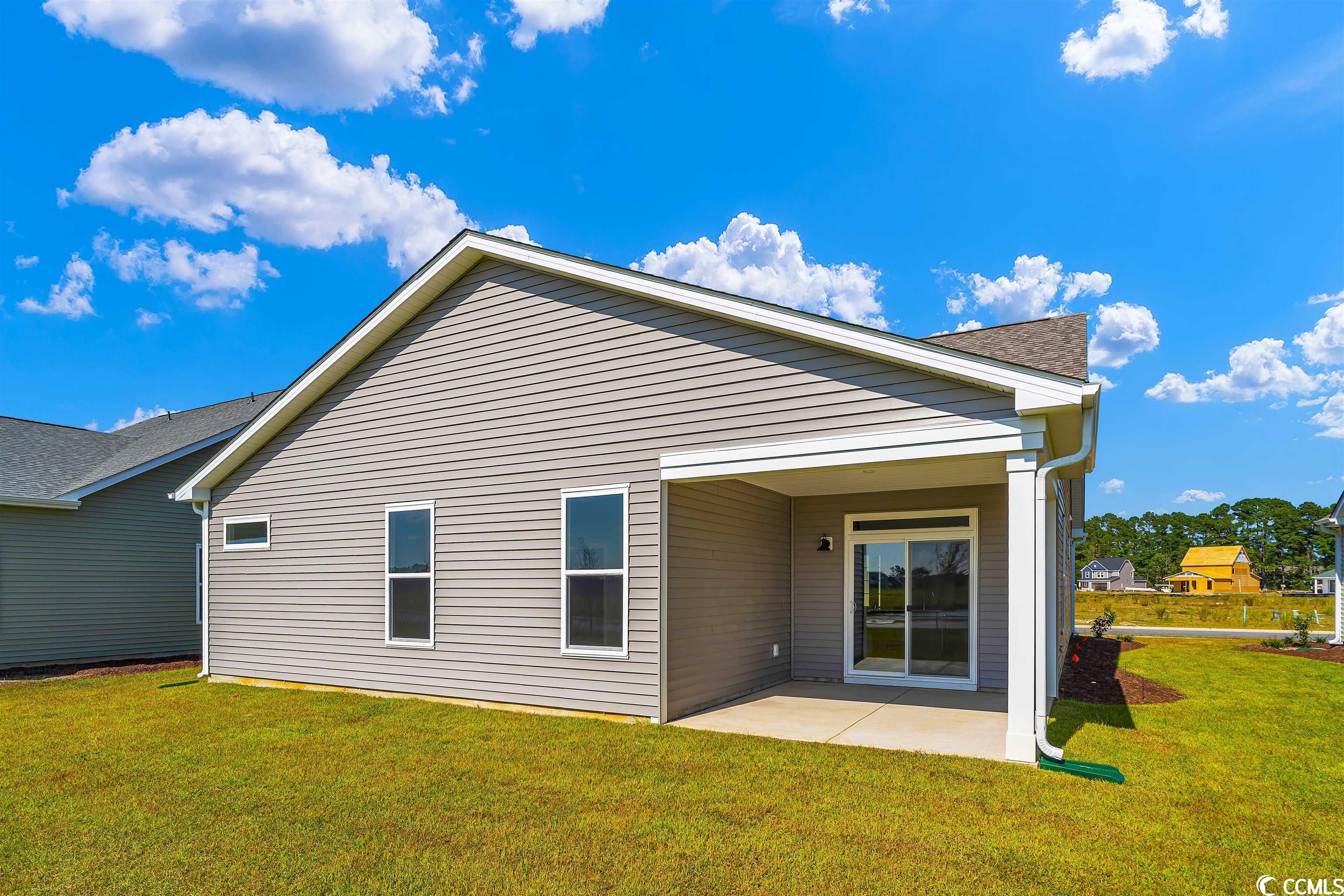 818 Cascade Loop Little River, SC 29566 - Photo 4 of 36 Gallery Image 4