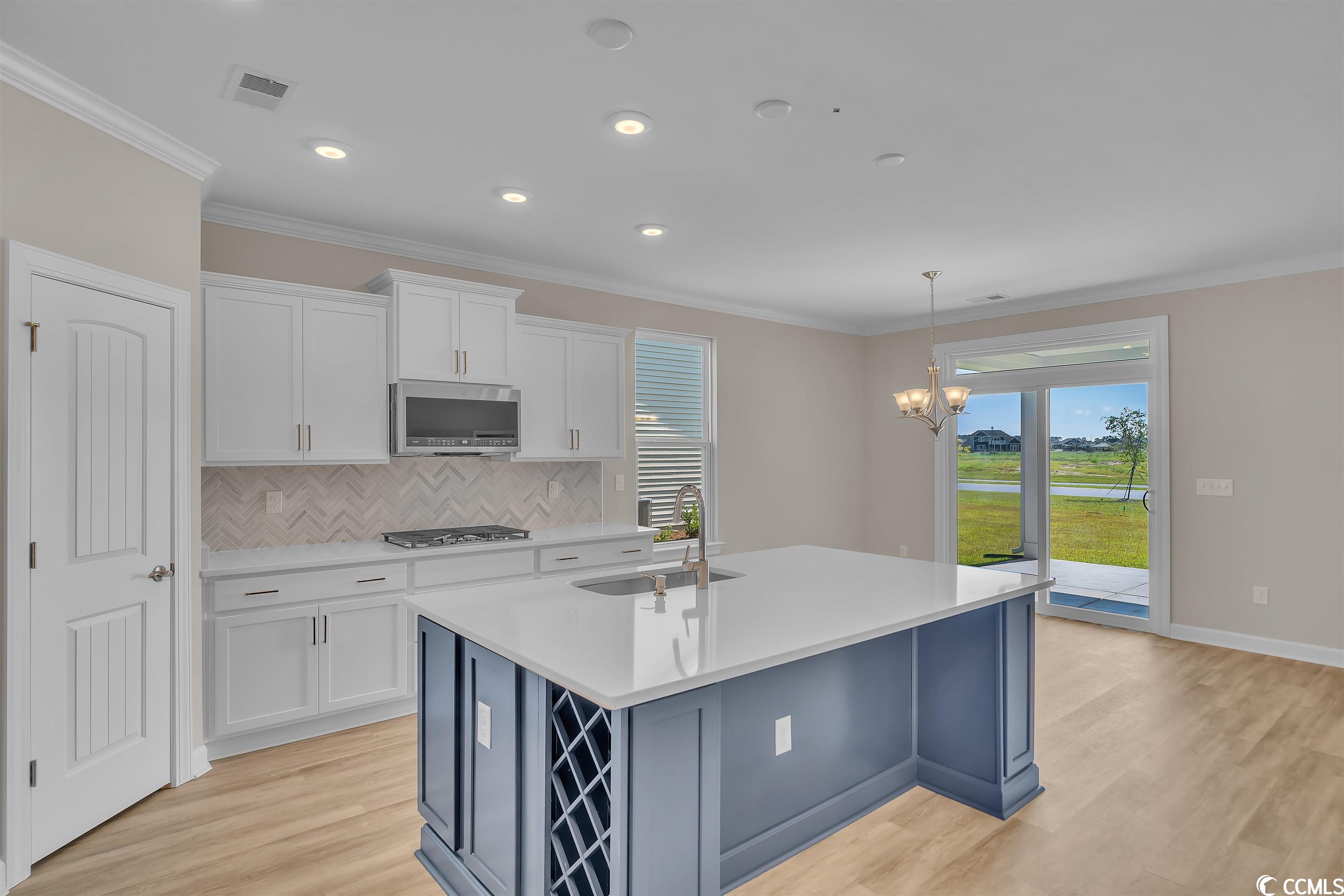 818 Cascade Loop Little River, SC 29566 - Photo 5 of 36 Gallery Image 5