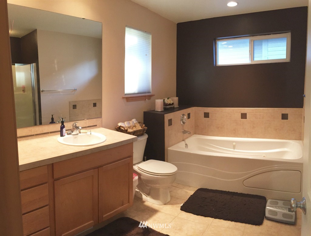 1211 South 3rd Street Renton, WA 98057 - Photo 15 of 16