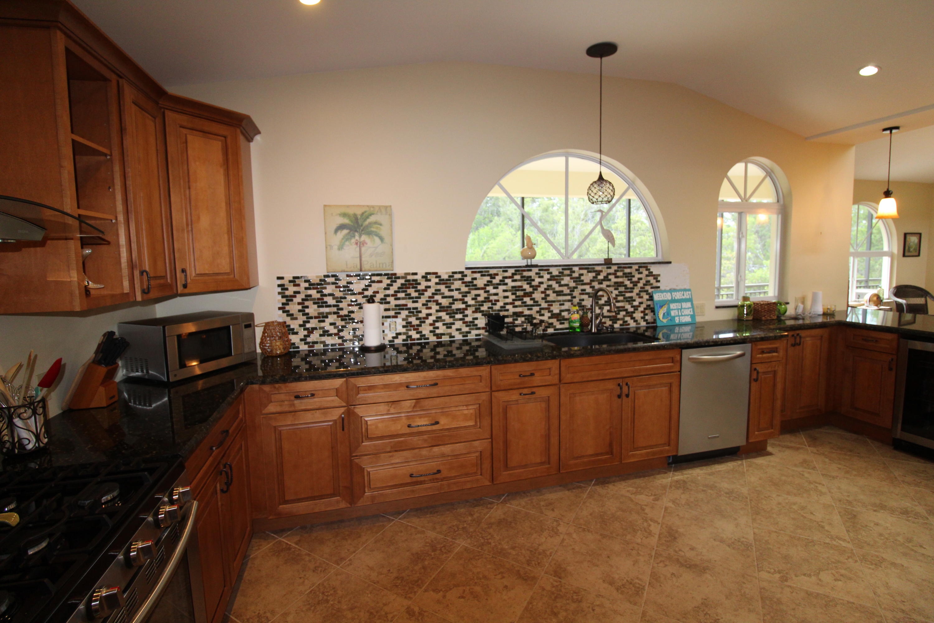 116 Galleon Road Islamorada, FL 33036 - Photo 20 of 45 kitchen