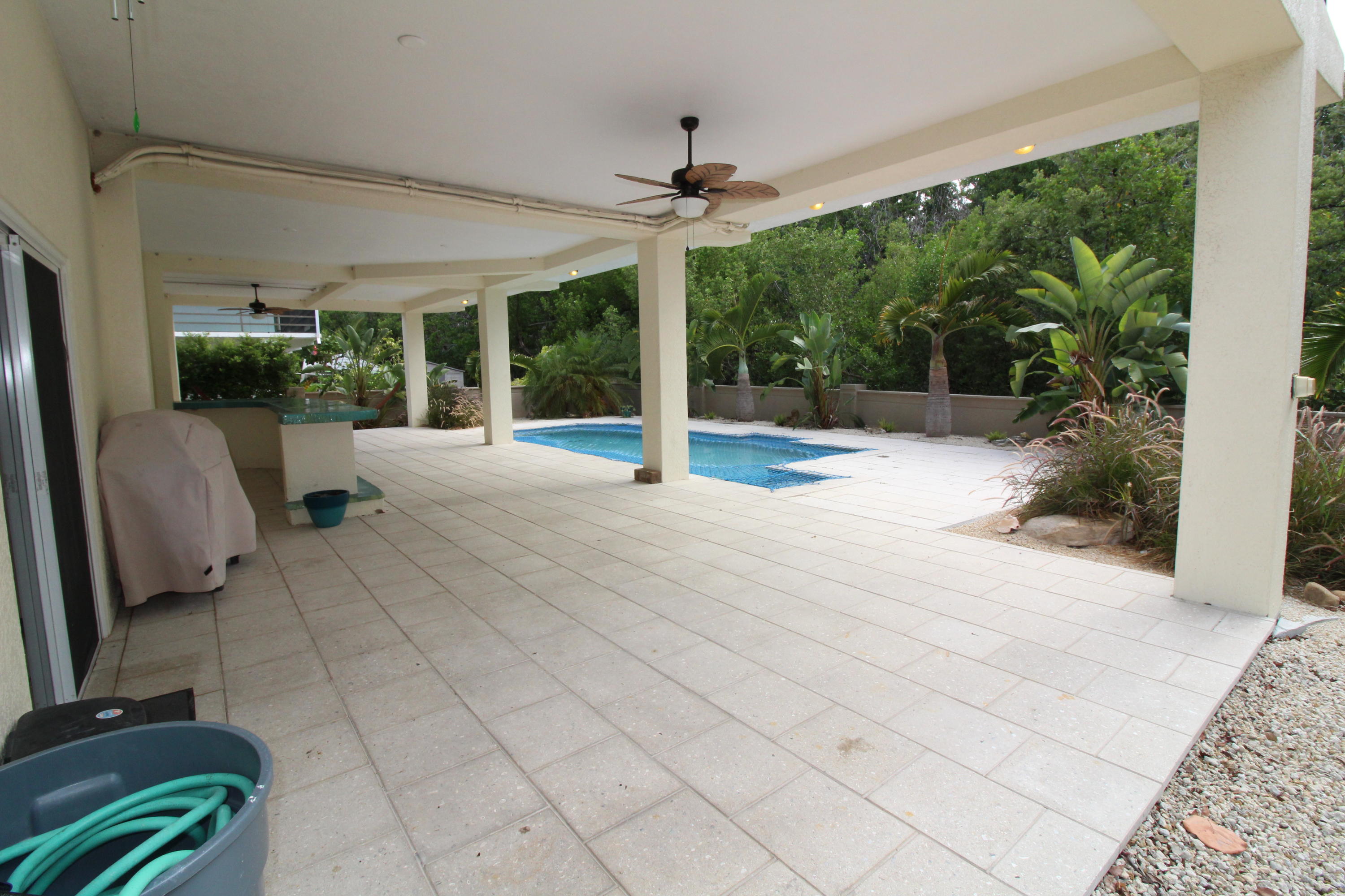 116 Galleon Road Islamorada, FL 33036 - Photo 40 of 45 covered pool lanai