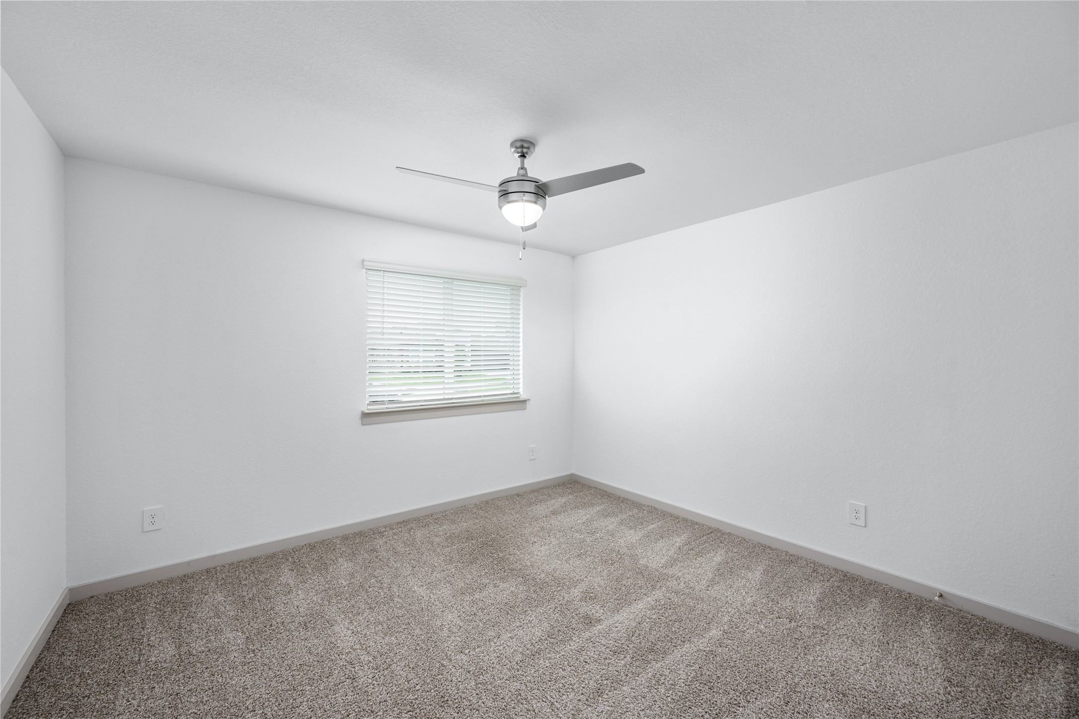 8035 House Bank Lane Rosharon, TX 77583 - Photo 6 of 28 Gallery Image 6