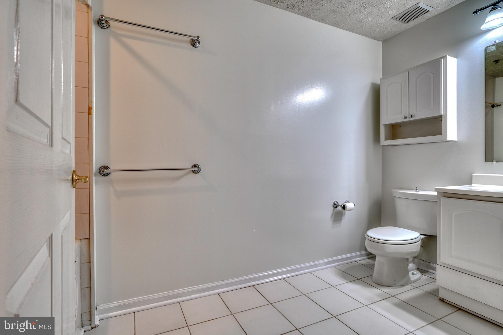 696 Winding Stream Way, Unit 101 Odenton, MD 21113 - Photo 13 of 22