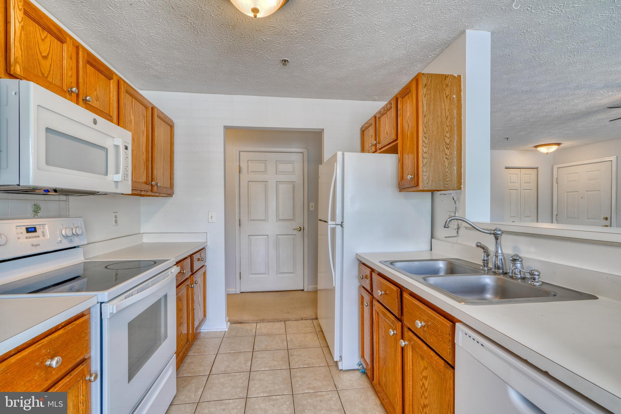 696 Winding Stream Way, Unit 101 Odenton, MD 21113 - Photo 10 of 22