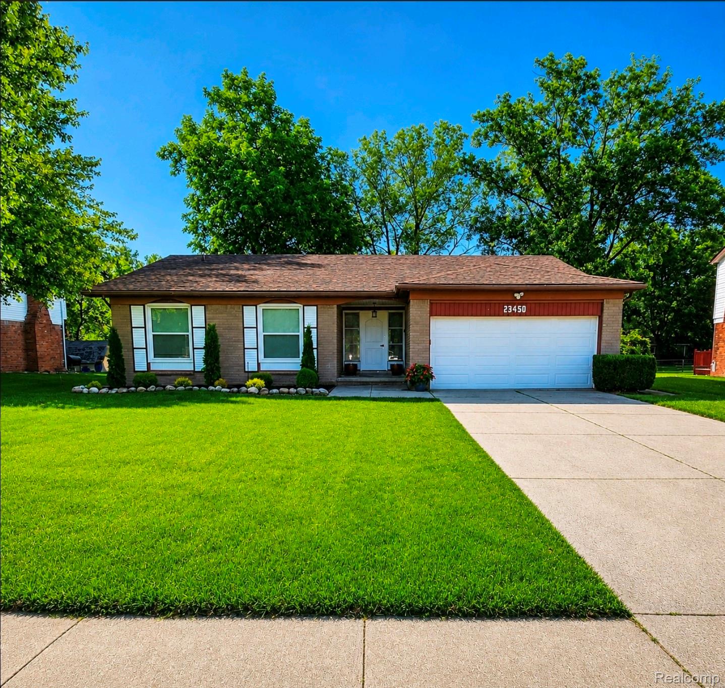 23450 Twining Drive Southfield, MI 48075 - Photo 1 of 4 Front Elevation.jpg
