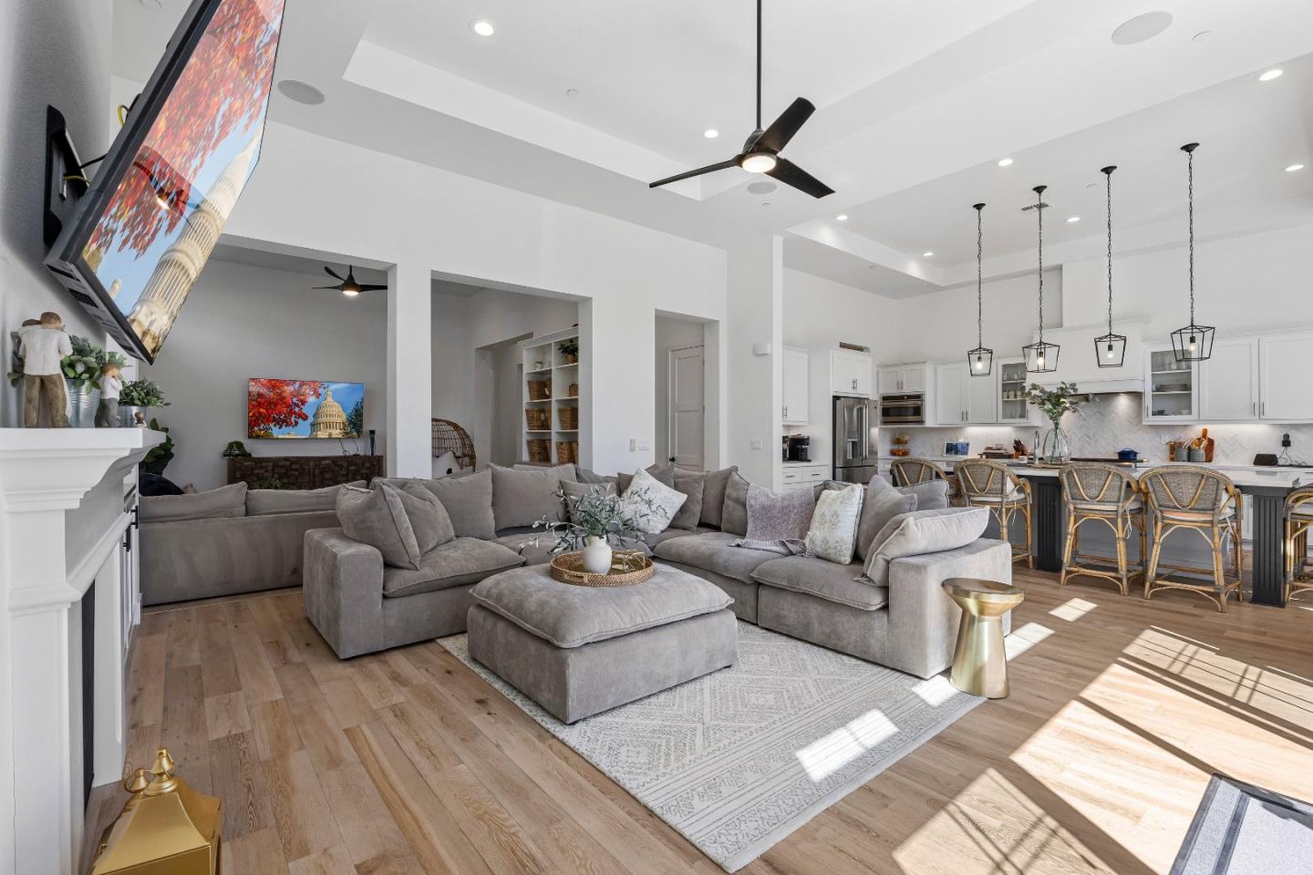 17045 Hill Road Morgan Hill, CA 95037 - Photo 14 of 64