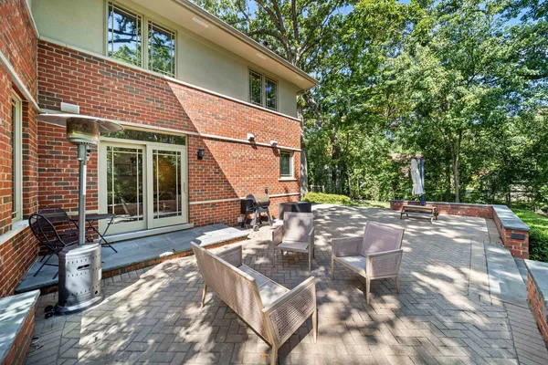 $1,450,000 | 3 Elsinoor Drive, Lincolnshire, IL 60069
