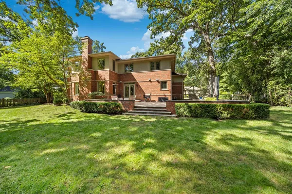 $1,450,000 | 3 Elsinoor Drive, Lincolnshire, IL 60069