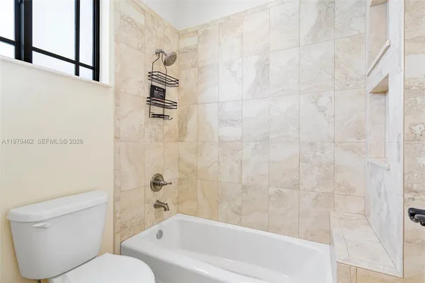 $1,899,000 | 20120 Southwest 133rd Avenue, Miami, FL 33177