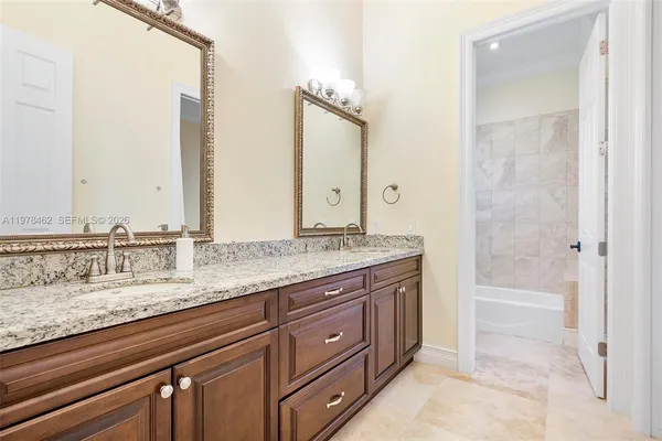 $1,899,000 | 20120 Southwest 133rd Avenue, Miami, FL 33177