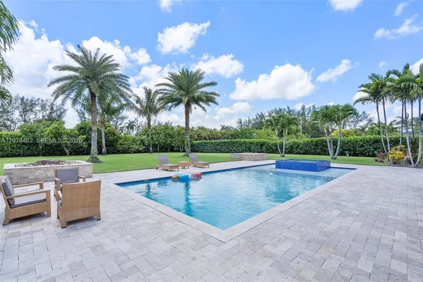 $1,899,000 | 20120 Southwest 133rd Avenue, Miami, FL 33177