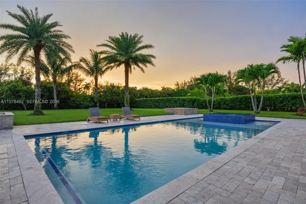 $1,899,000 | 20120 Southwest 133rd Avenue, Miami, FL 33177