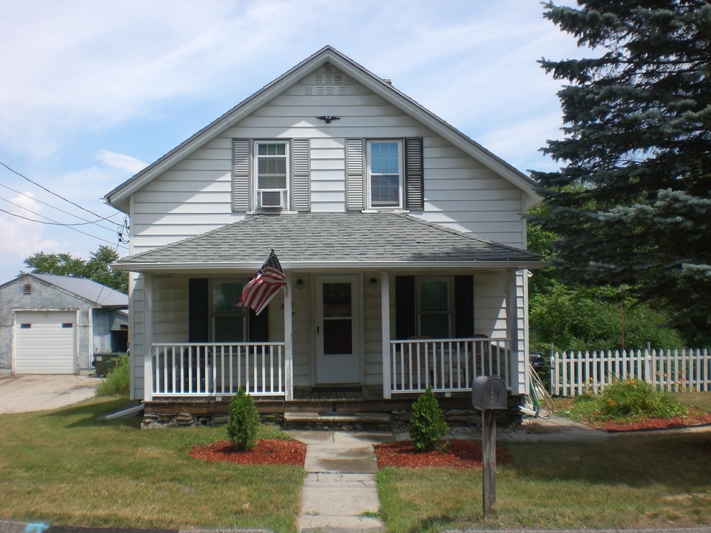 31 Havana Road Worcester, MA 01603 - Photo 1 of 23