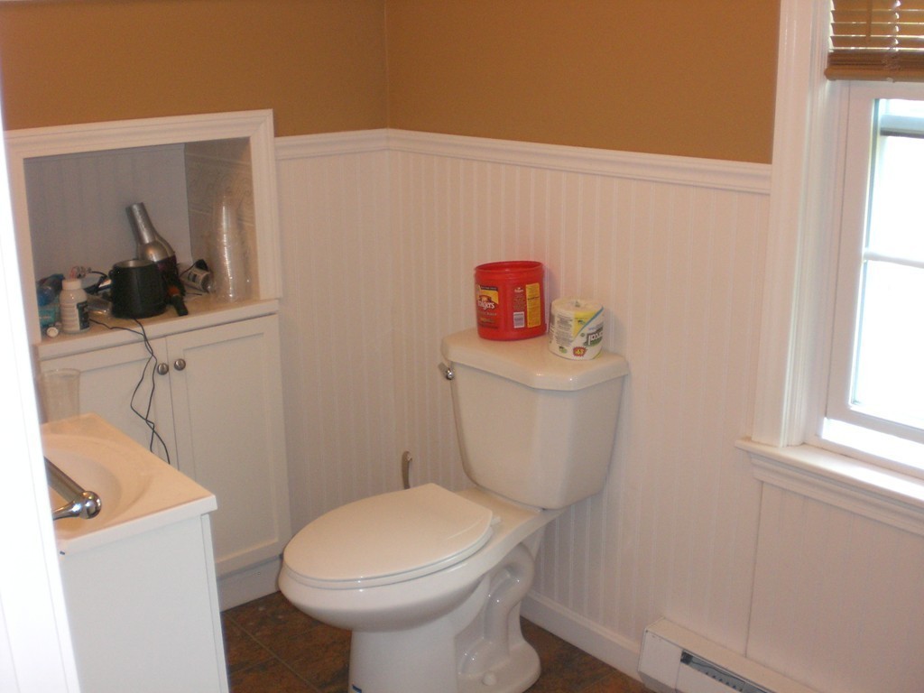 31 Havana Road Worcester, MA 01603 - Photo 18 of 23