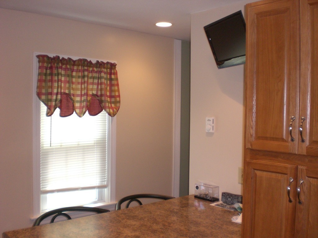 31 Havana Road Worcester, MA 01603 - Photo 8 of 23
