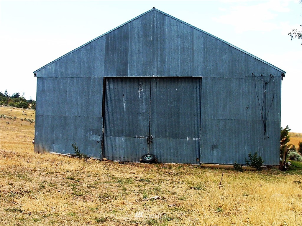 -nka Tom Miller Road Goldendale, WA 98620 - Photo 18 of 19 Gallery Image 18