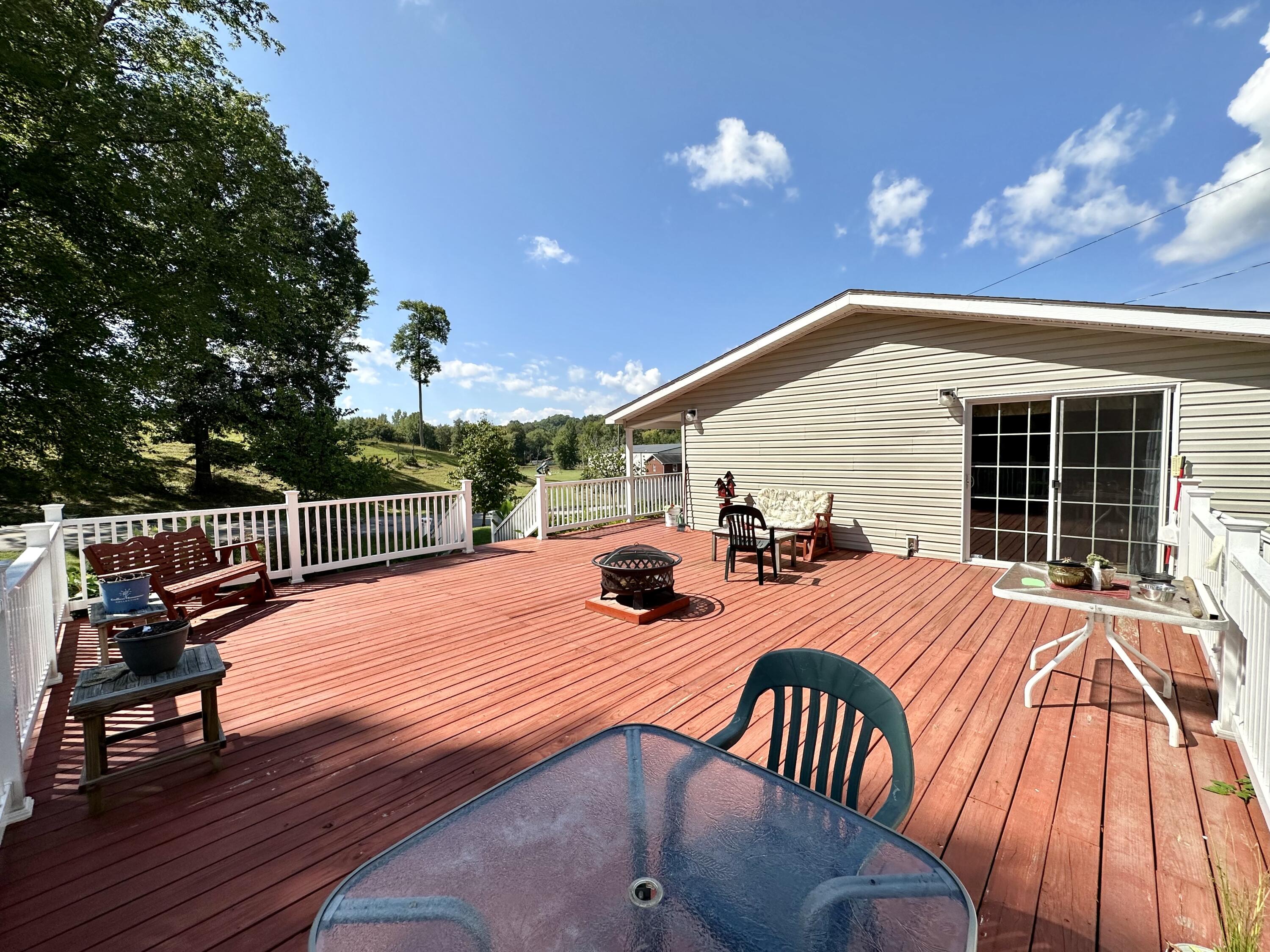 2640 Blackwater Road London, KY 40744 - Photo 16 of 22 16
