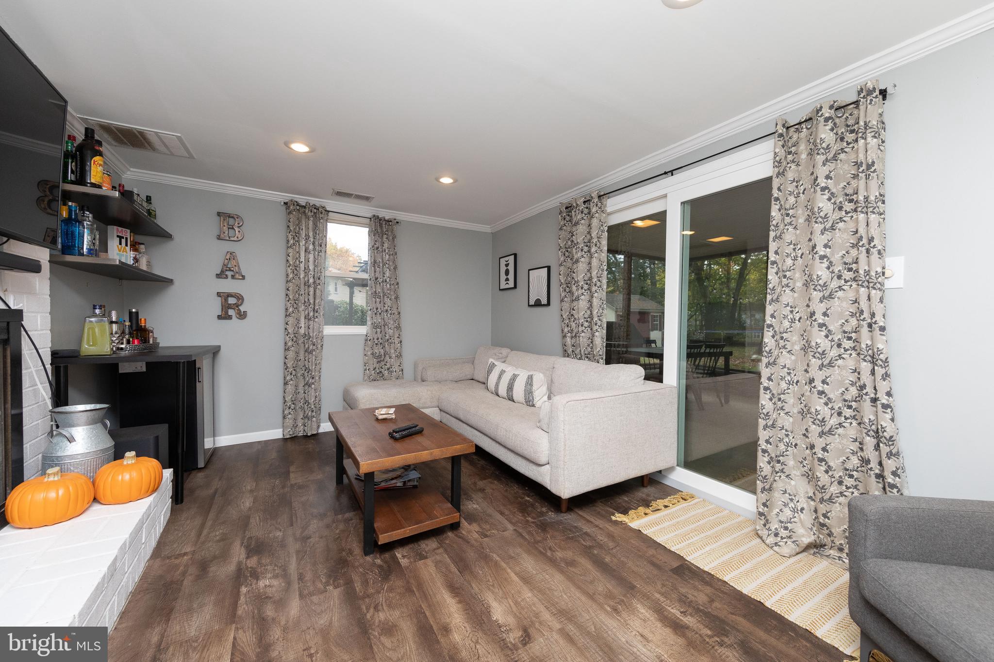 606 Meadowbrook Road Norristown, PA 19401 - Photo 21 of 37 Gallery Image 21