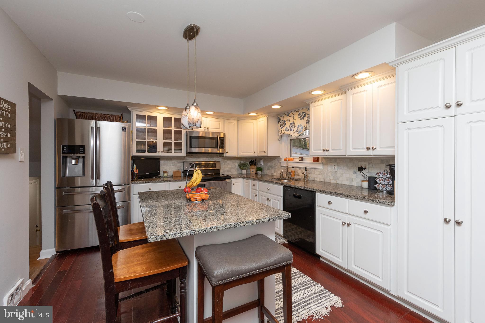 606 Meadowbrook Road Norristown, PA 19401 - Photo 10 of 37 Gallery Image 10